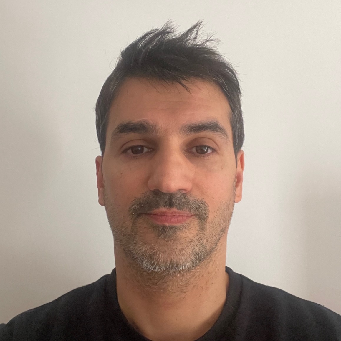 Foto de dr.Ezequiel Araujo, Oftalmología